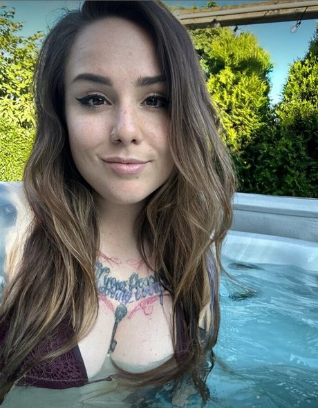 Missrage beautiful star pics