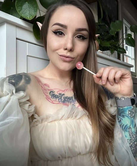 Missrage pornstar nude galleries