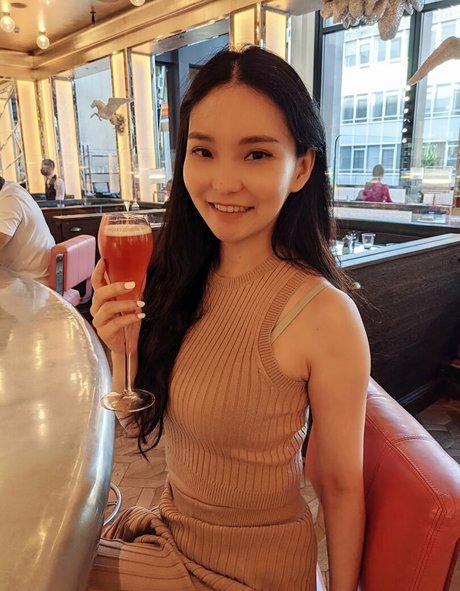 Codemiko perfect actress picture