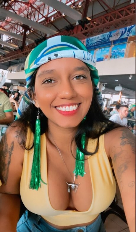 guimaraess1__ adult actress gallery