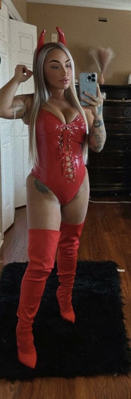 miami chelle sexy star pictures