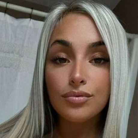 miami chelle pretty model photos