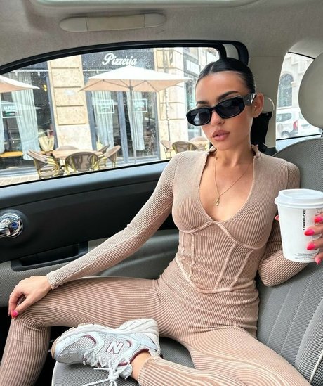 Anabel Hernandez beautiful model photos