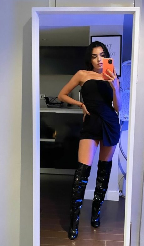 Anabel Hernandez pretty model images