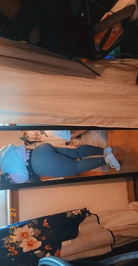 damned female erotic star image