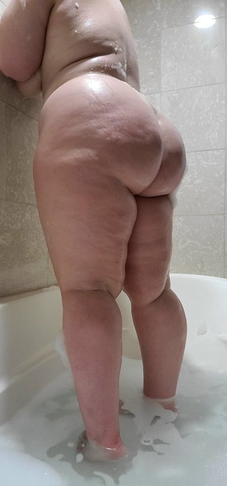 damned female hd pornstar img