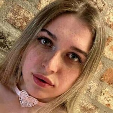 nancysweety sex actress photos