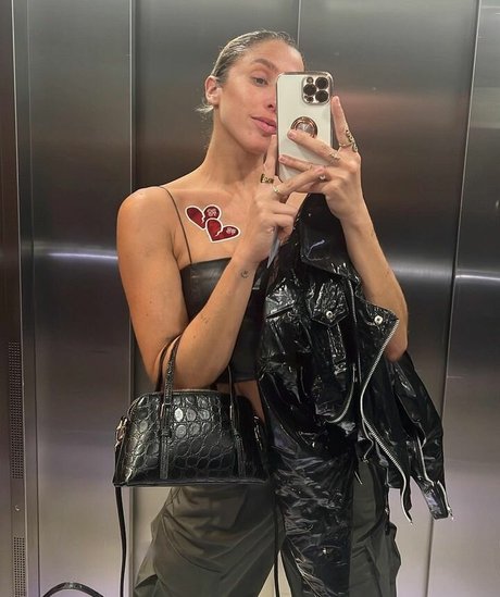 Carlotad26 model erotic photo