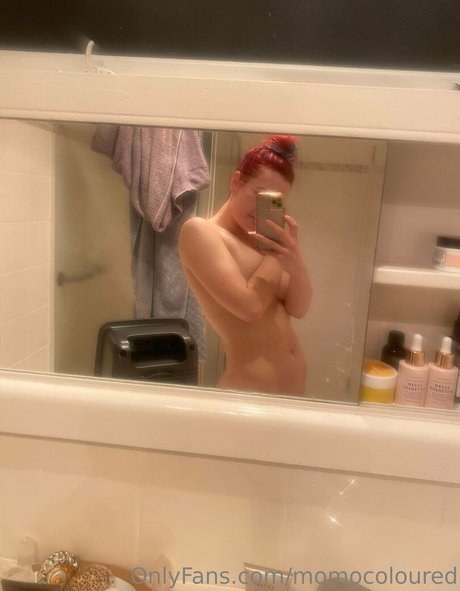 momocoloured naked star galleries