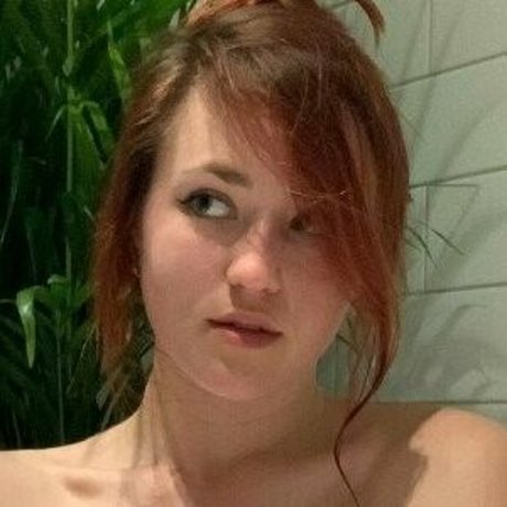 Bakedwhilstbonded pornstar hot images