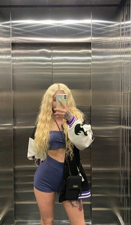 Elif Filyos perfect star pics