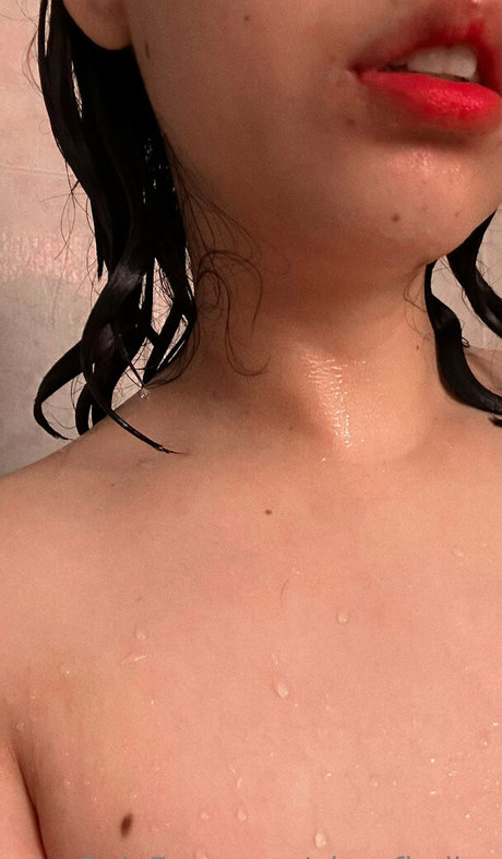 Nicsofiadiaz star hot photos