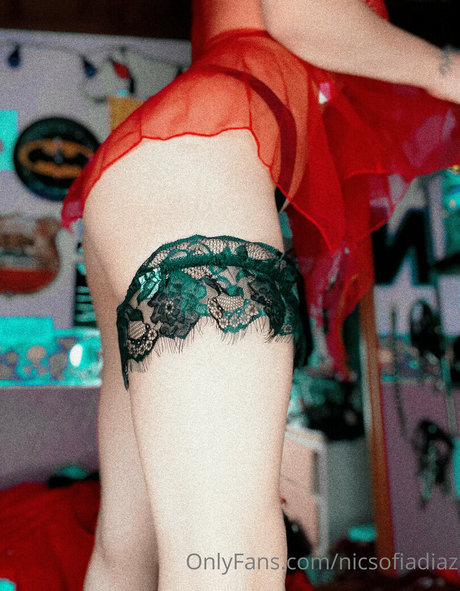 Nicsofiadiaz model sex photos