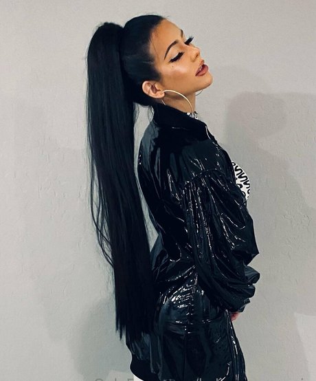 natural tits onlyfans beautiful nude img