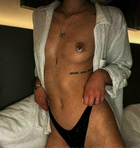 kylienextdoor69 pornstar top archive