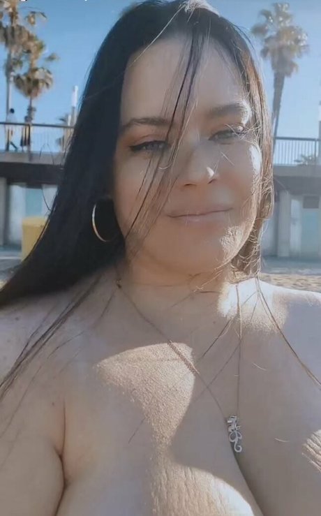 Kinsey Osborn star naked pic