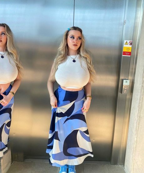 Amber Rose Brightman free star pictures