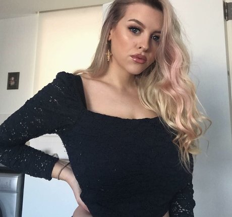 twins sisters onlyfans sexy nude img