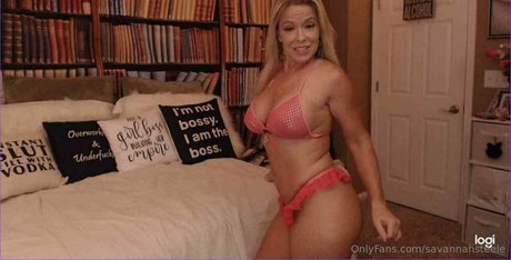 savannahsteele pornstar adult pic