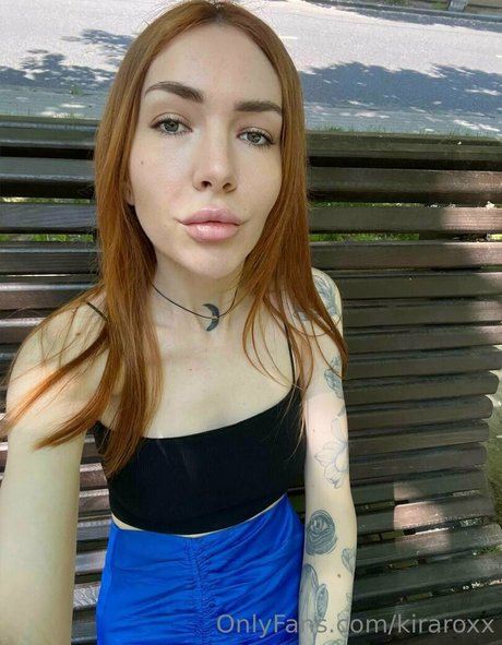 kiraroxy sex pornstar gallery