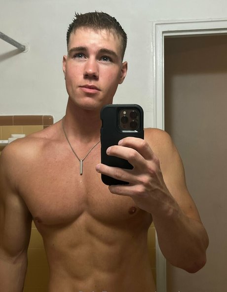 swolemattyy xxx pornstar photos