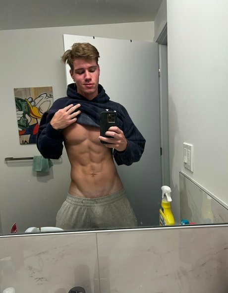 swolemattyy pornographic actress photo