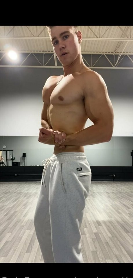 swolemattyy star hot pictures