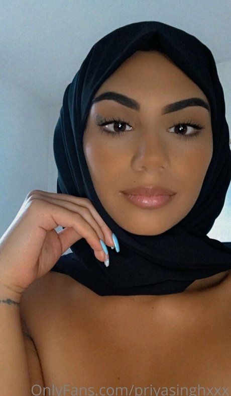 priyasinghxxx sexy star photo