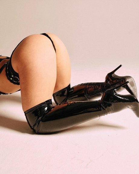 Chloe Chevalier Profile pic