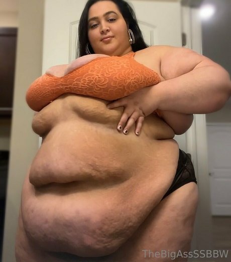 thebigassssbbw1 pretty model img