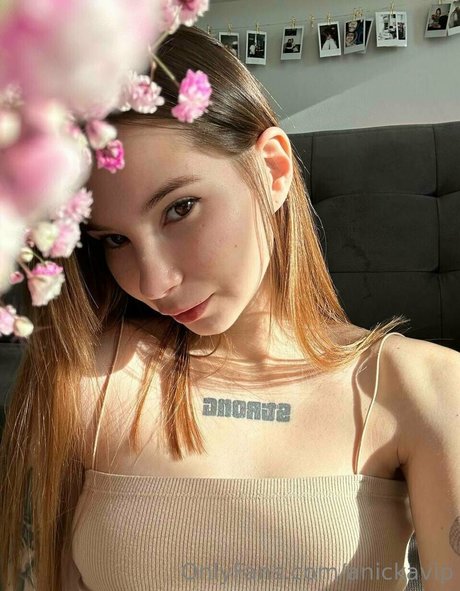 anickavip sexy pornstar images