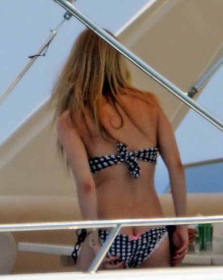 Buttcracks beautiful star gallery