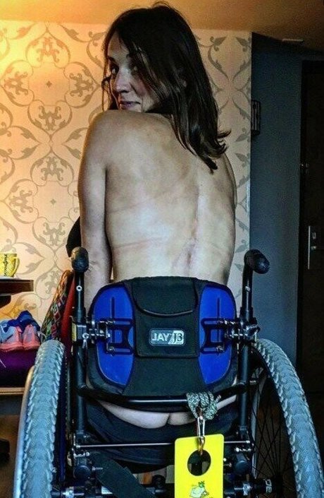 Buttcracks perfect star photo