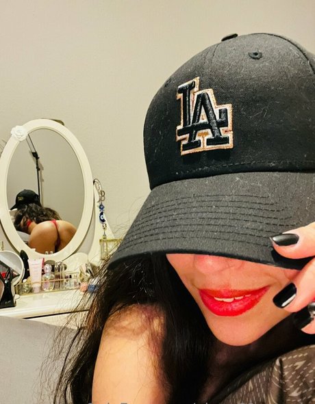 elena69eve vip pornographic model pics