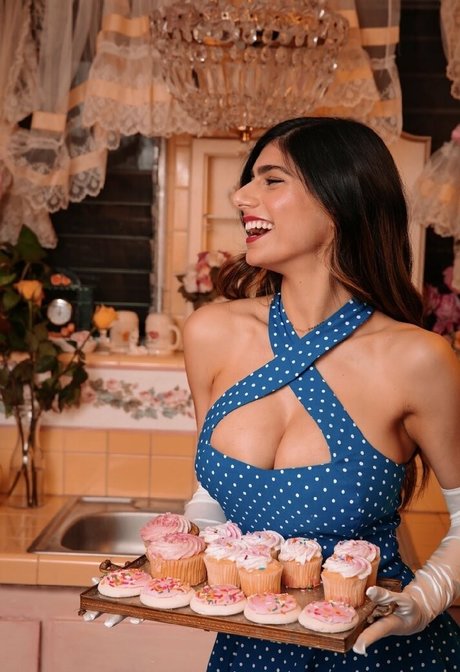 miakhalifa nice model pics