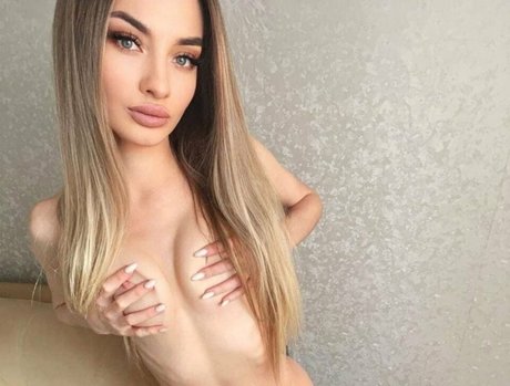 Dirtyelsa top pornstar pictures