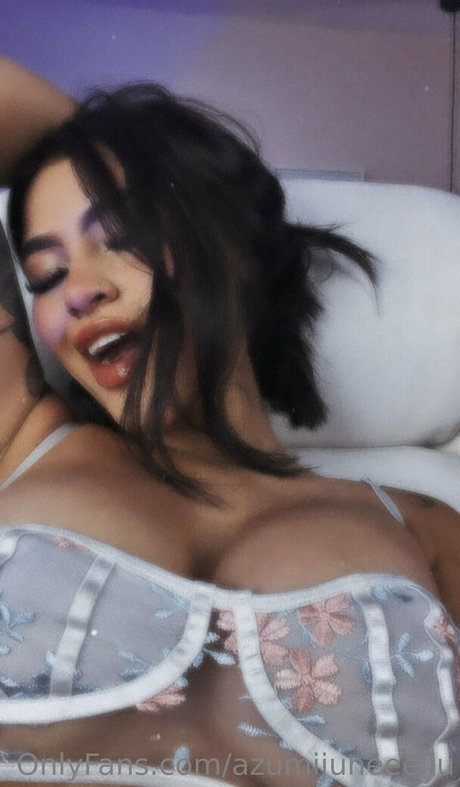 azumijuneeeliu sexy pornstar gallery