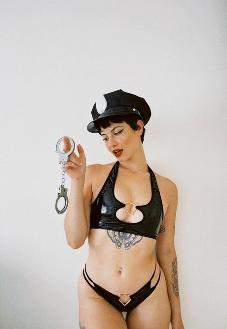 Marceli Cardozo star naked photos