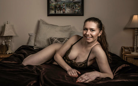 kaycilee art model pics