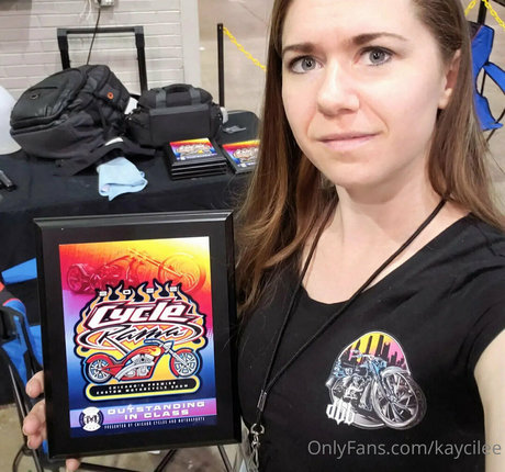 kaycilee star top img