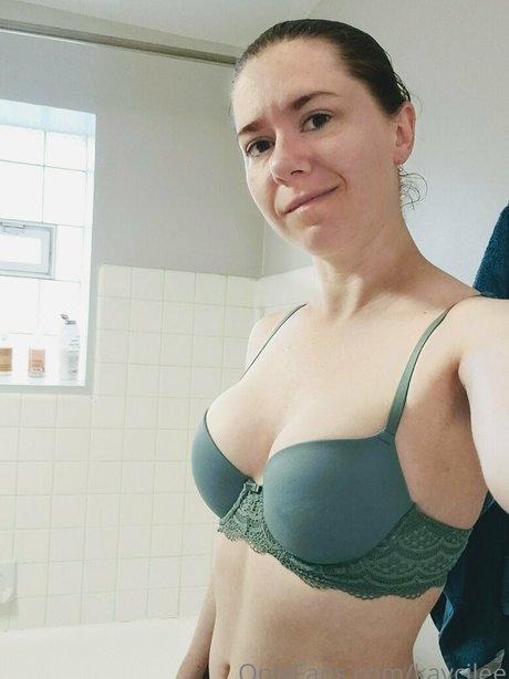 kaycilee pretty model pic