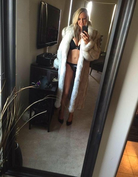 Emma Starr xxx actress images