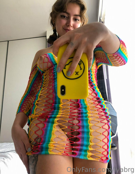 ivabrg art model gallery