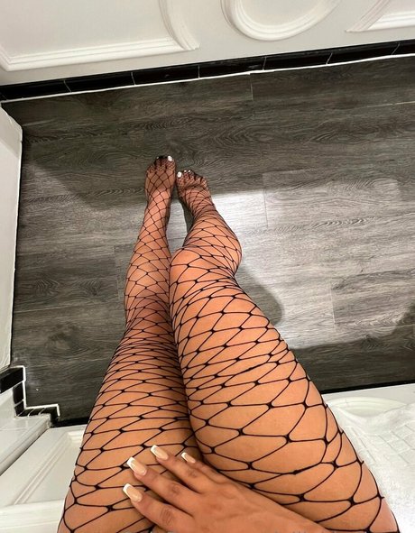 delilahbellerae model naked archive