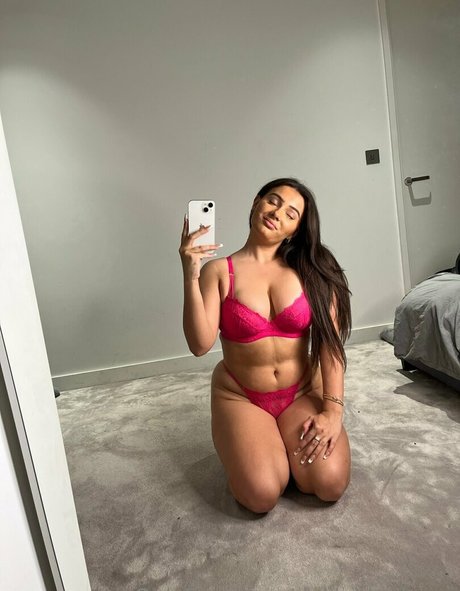 delilahbellerae exclusive actress archive