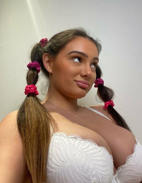 delilahbellerae porn model pics