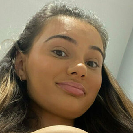 delilahbellerae sexy model img