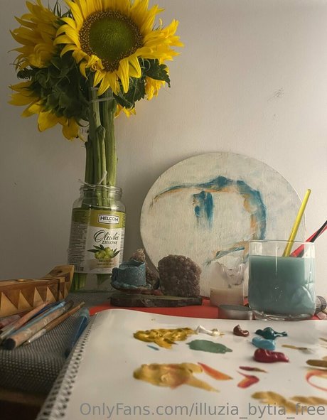 illuzia bytia free pornstar nude photo