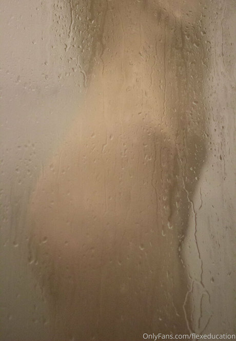 flexeducation erotic star pic