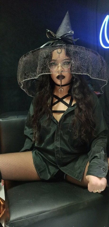 eslunasmith49 model sexy image